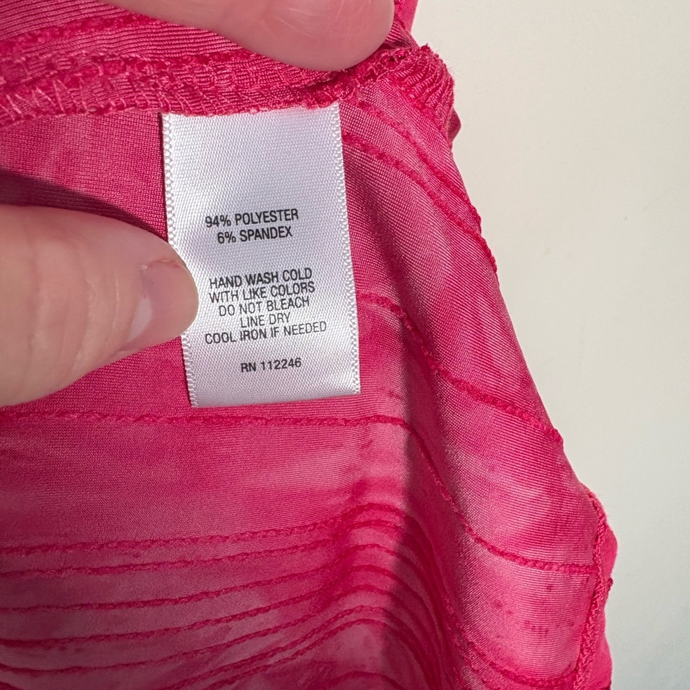 Sami & Jo Vibrant Pink Top - Picture 5 of 7